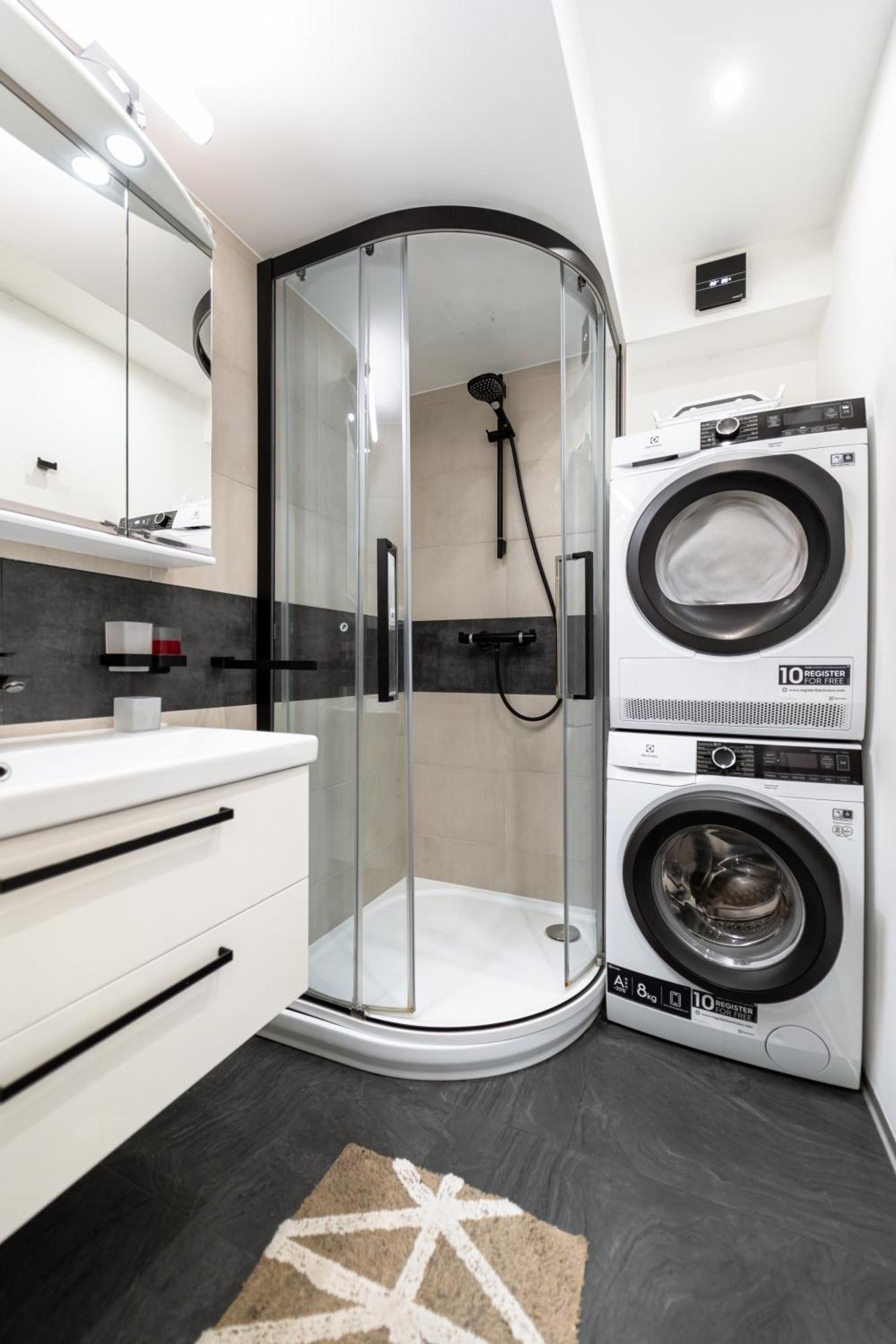 Ah Park Angelinum Apartment Кошице Екстериор снимка
