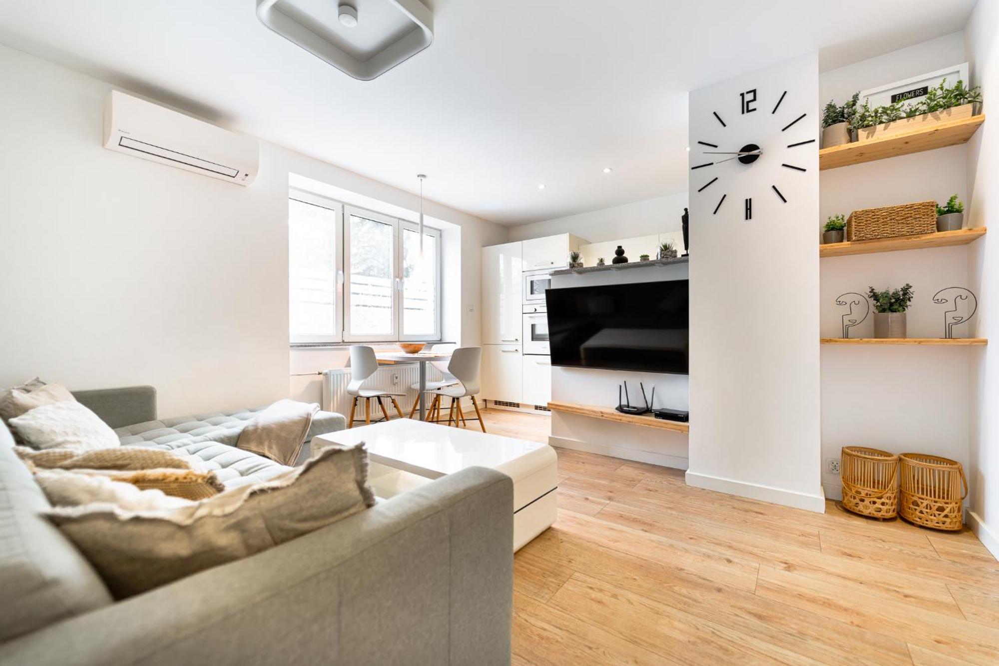 Ah Park Angelinum Apartment Кошице Екстериор снимка